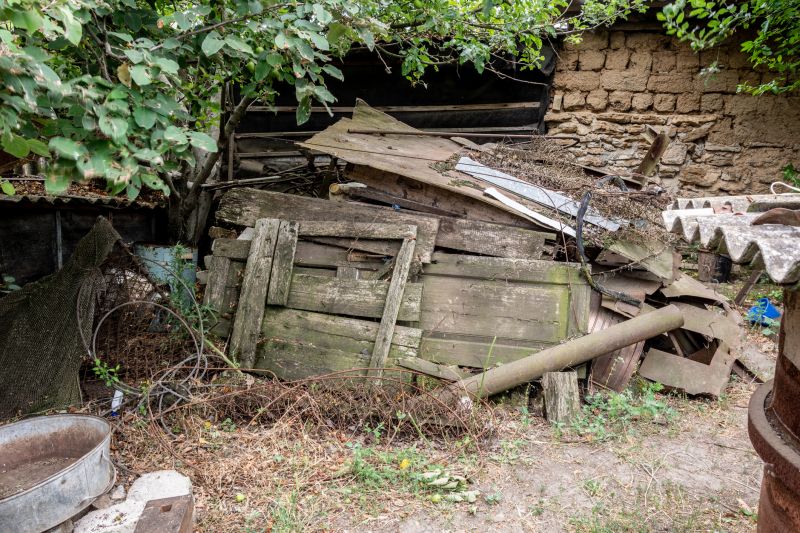 Outdoor Clutter Removal